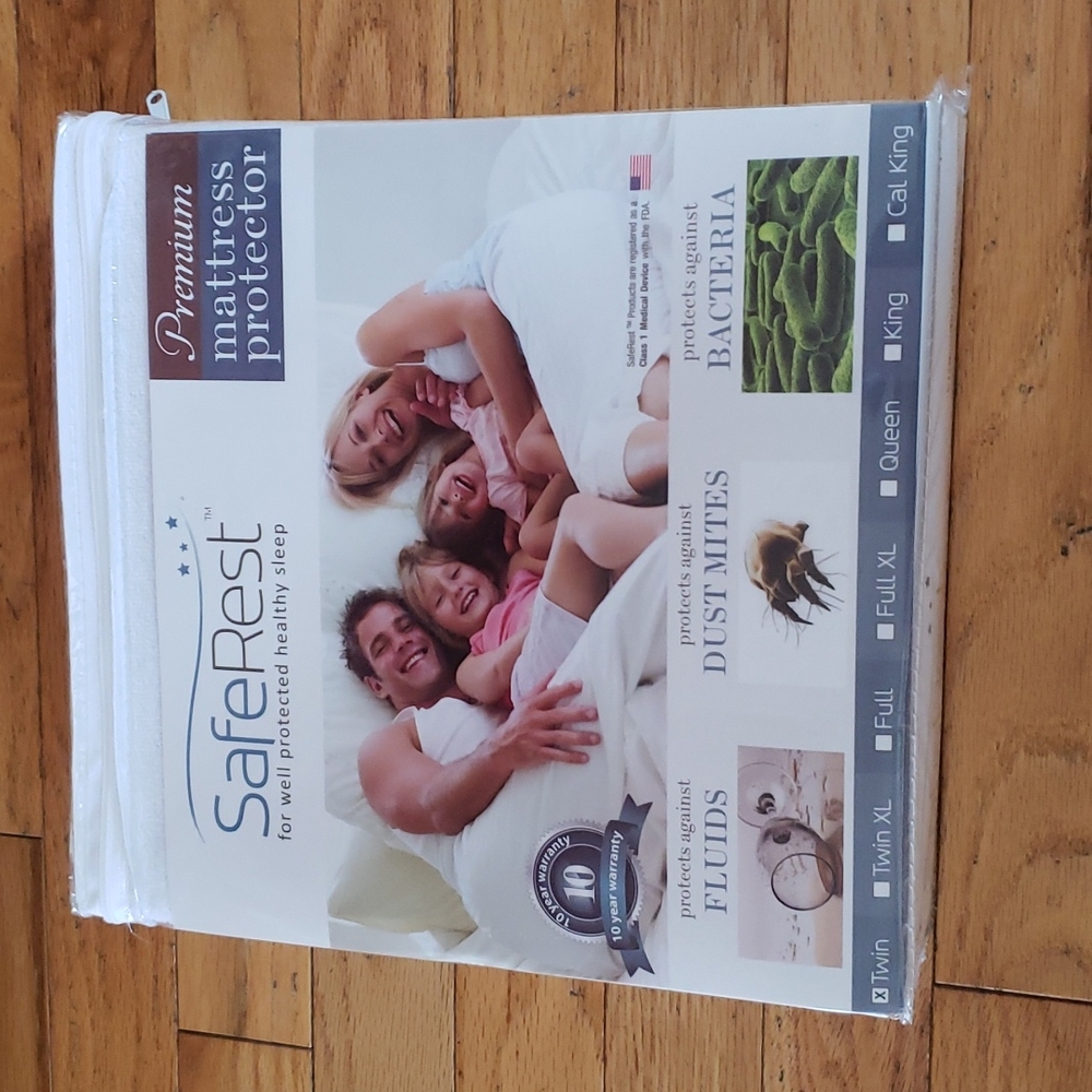 SafeRest Premium Mattress Protector